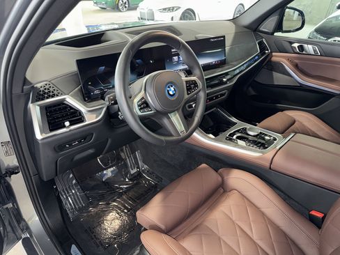 Used 2026 BMW X5 xDrive50e w/ M Sport Package AWD/4WD image 20