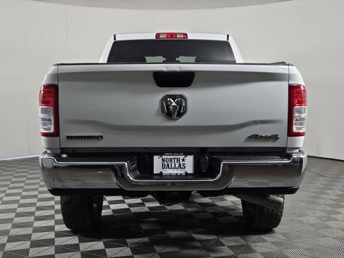 Used 2024 RAM 2500 Big Horn w/ Off Road Package AWD/4WD image 4