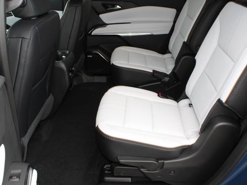 New 2026 Chevrolet Traverse High Country AWD/4WD image 19