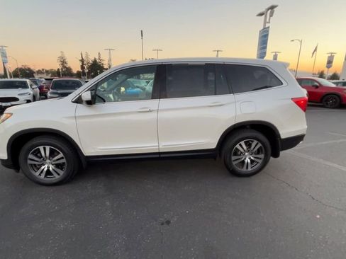 Used 2017 Honda Pilot EX-L image 5