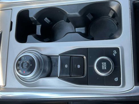 Certified 2023 Ford Explorer XLT w/ Equipment Group 202A AWD/4WD image 26