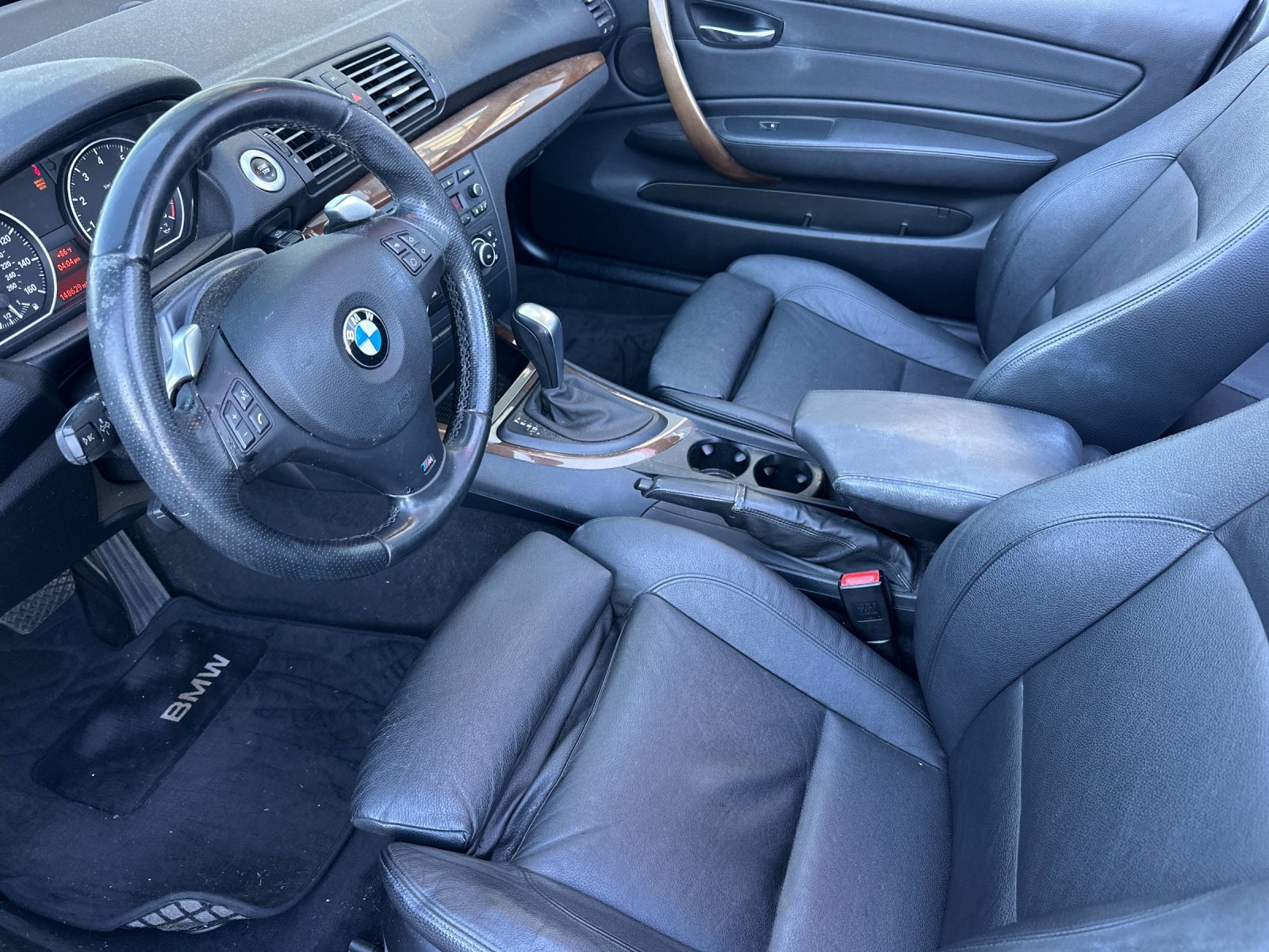 Used 2010 BMW 135i Convertible RWD image 11