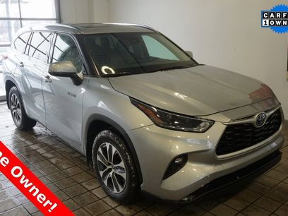 Used 2021 Toyota Highlander XLE