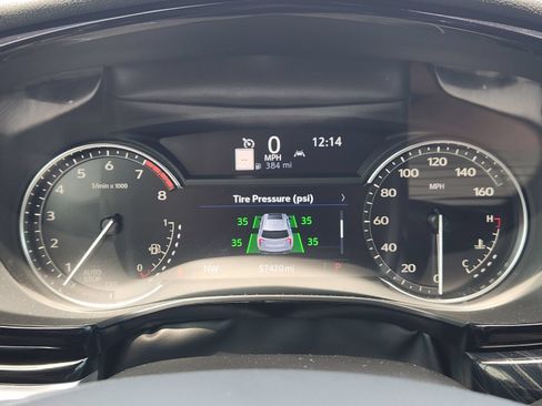 Used 2023 Cadillac XT6 Premium Luxury FWD image 19