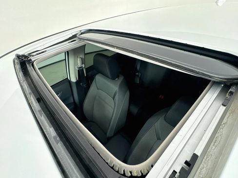 Used 2024 Honda CR-V EX image 25