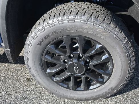 New 2026 Chevrolet Silverado 2500 Custom w/ Custom Value Package AWD/4WD image 12