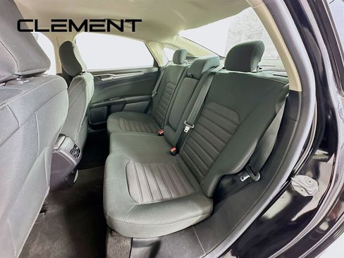 Certified 2020 Ford Fusion SE image 30