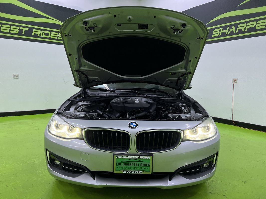 Used 2018 BMW 330i Gran Turismo xDrive w/ Premium Package AWD/4WD image 4