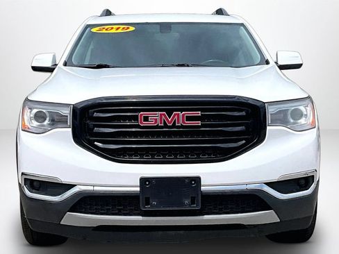 Used 2019 GMC Acadia SLE w/ LPO, Black Accent Package AWD/4WD image 2