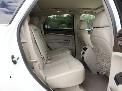 Used 2015 Cadillac SRX Luxury w/ Driver Awareness Package AWD/4WD image 21