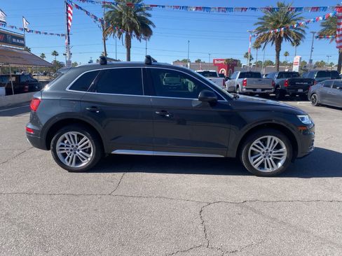 Used 2019 Audi Q5 2.0T Premium Plus w/ Premium Plus Package AWD/4WD image 4