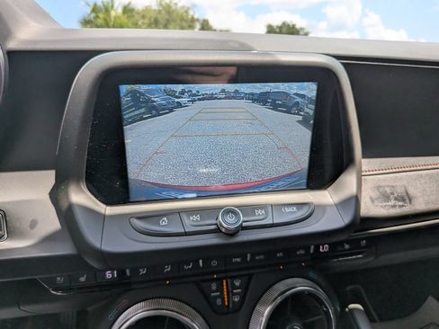 Used 2018 Chevrolet Camaro SS RWD image 29