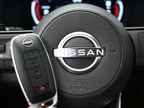 Used 2024 Nissan Pathfinder Platinum w/ Cargo Package AWD/4WD image 49