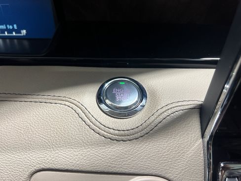 Used 2023 Lincoln Navigator L Reserve image 15