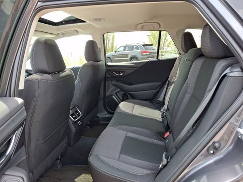 Certified 2025 Subaru Outback Premium image 10