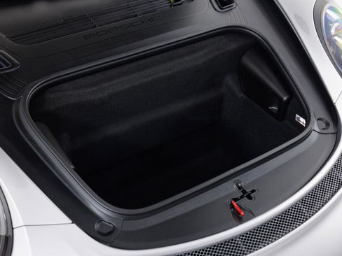 Used 2019 Porsche 911 GT3 RS RWD image 45