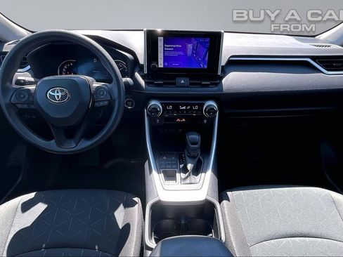 Used 2024 Toyota RAV4 XLE AWD/4WD image 16
