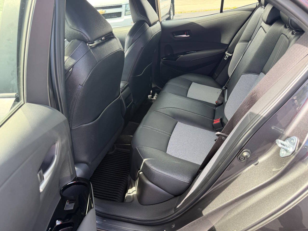 Used 2021 Toyota Corolla XSE w/ XSE Preferred Package FWD image 11