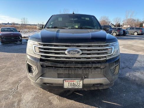 Used 2018 Ford Expedition Max XLT w/ Equipment Group 202A image 8