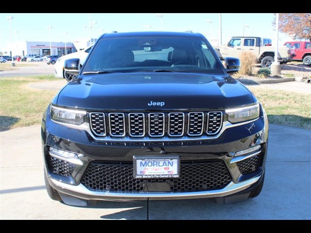 Used 2022 Jeep Grand Cherokee Summit AWD/4WD image 2