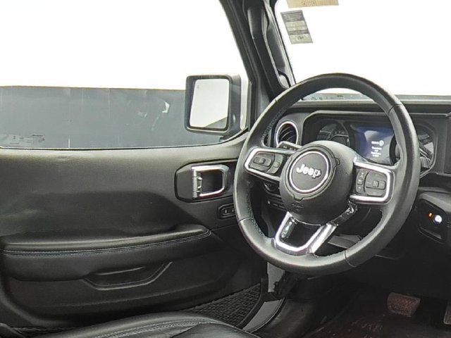Used 2024 Jeep Wrangler High Altitude AWD/4WD image 26