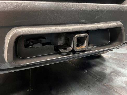 Used 2018 Jeep Renegade Sport w/ Power & Air Group image 12