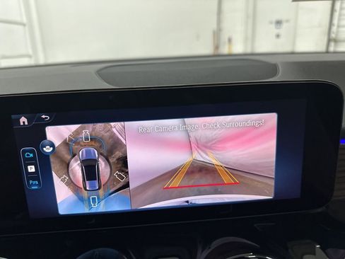 Used 2026 Mercedes-Benz GLB 250 image 17