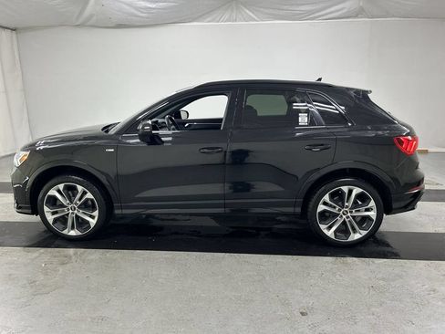 Used 2022 Audi Q3 2.0T Premium Plus w/ Premium Plus Package AWD/4WD image 6