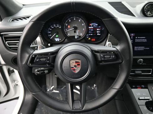 Certified 2023 Porsche Macan S AWD/4WD image 12