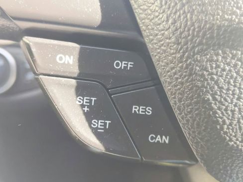 Used 2018 Ford Escape SE w/ SE Sport Appearance Package AWD/4WD image 22