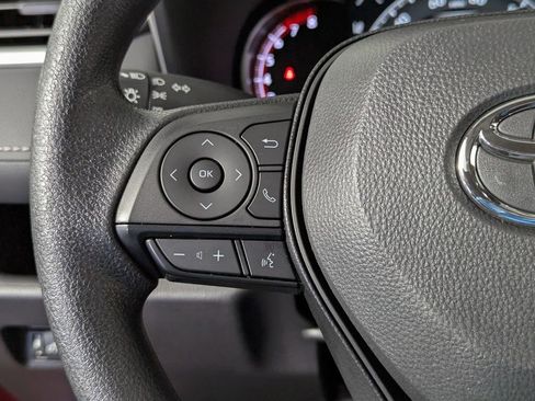 Certified 2025 Toyota RAV4 LE image 36