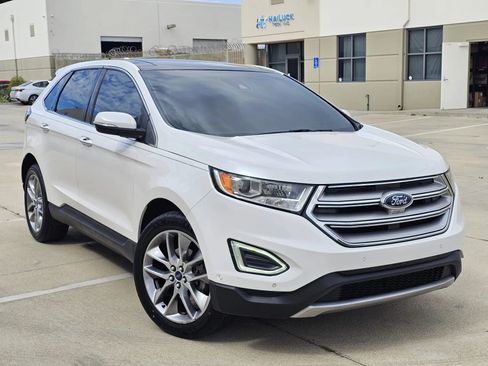 Used 2015 Ford Edge Titanium w/ Equipment Group 302A FWD image 3