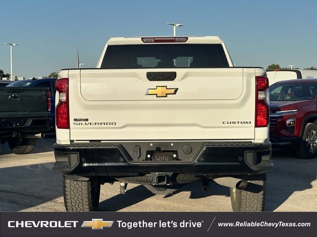 Used 2024 Chevrolet Silverado 2500 Custom w/ Custom Value Package AWD/4WD image 5