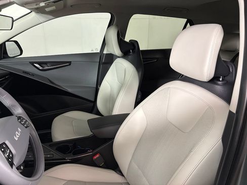 New 2026 Kia Niro EX w/ EX Premium Package FWD image 17