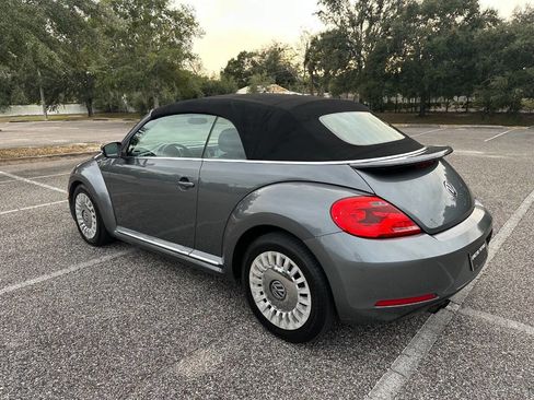 Used 2014 Volkswagen Beetle 1.8T image 7
