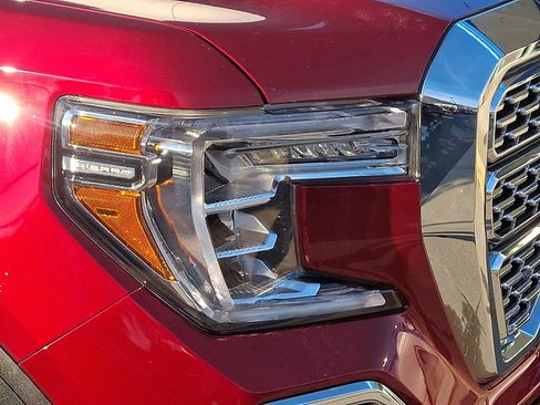 Used 2019 GMC Sierra 1500 Denali w/ Denali Ultimate Package image 9