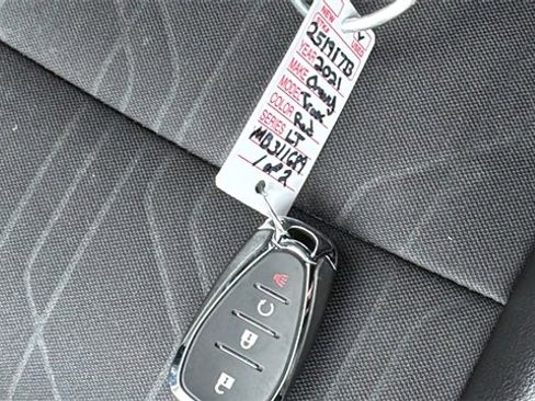 Used 2021 Chevrolet Trax LT w/ Driver Confidence Package image 30