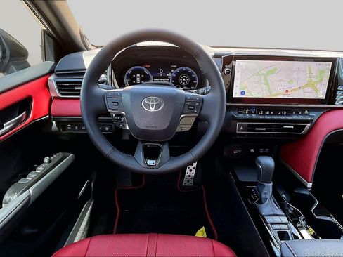 Used 2026 Toyota Camry XSE w/ Premium Plus Package FWD image 8