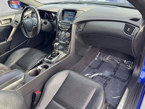 Used 2013 Hyundai Genesis 3.8 image 20