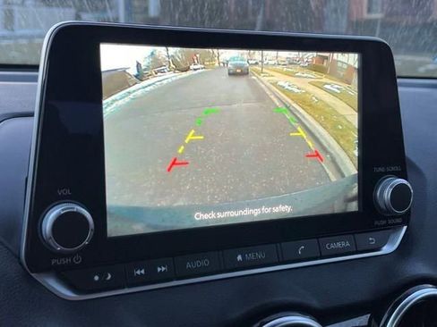 Used 2025 Nissan Sentra SV FWD image 28