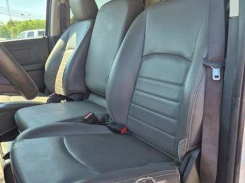 Used 2015 RAM 2500 Tradesman RWD image 14