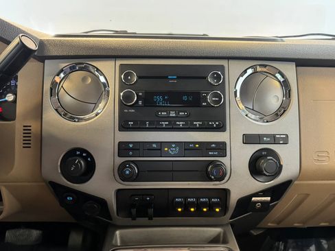 Used 2015 Ford F350 XLT w/ XLT Value Package AWD/4WD image 15