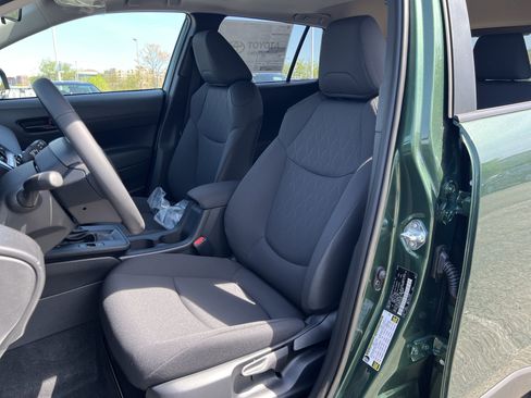 New 2026 Toyota Corolla Cross LE image 10