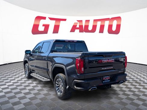 Used 2023 GMC Sierra 1500 AT4 w/ Technology Package AWD/4WD image 4