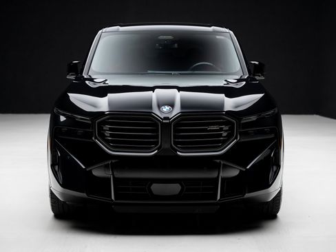 Used 2023 BMW XM image 6