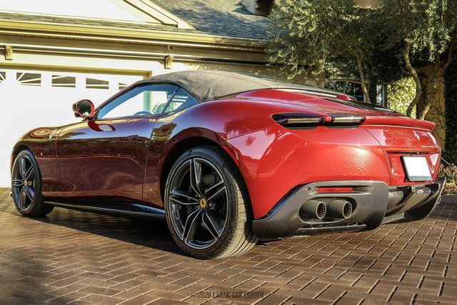 Used 2025 Ferrari Roma Spider RWD image 16