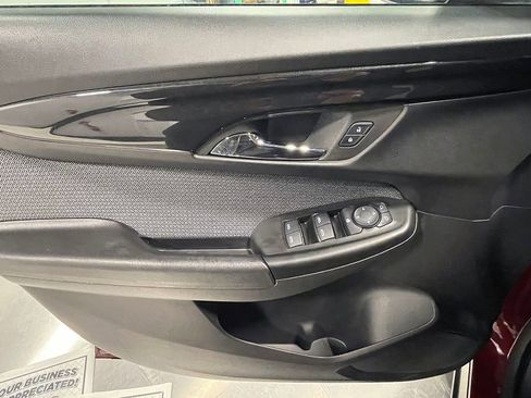 Used 2024 Chevrolet TrailBlazer LS w/ LS Convenience Package image 18