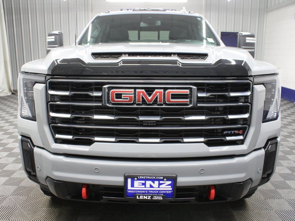 Used 2025 GMC Sierra 2500 AT4 AWD/4WD image 59