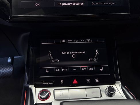 Used 2023 Audi e-tron S Premium Plus w/ Black Optic Package AWD/4WD image 23