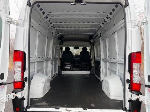 Used 2022 RAM ProMaster 2500 image 20